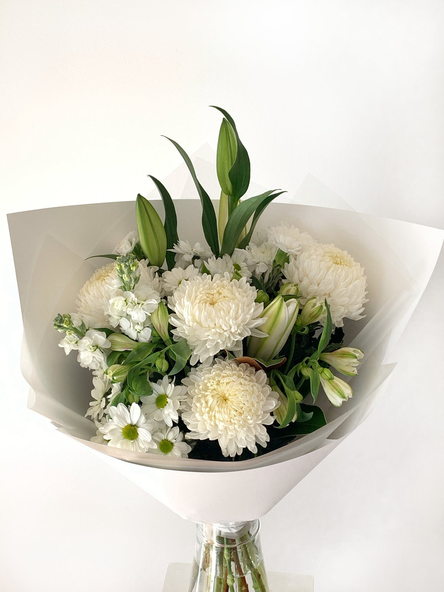White Flowers Bouquet