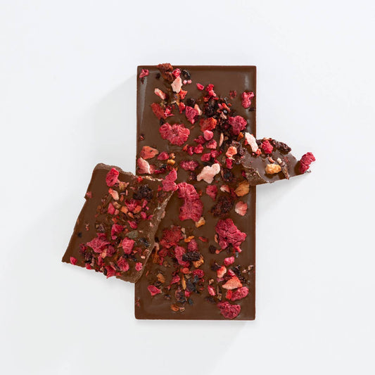 Milk Chocolate Bar 50g Mixed Berry