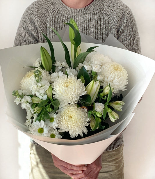 White Flowers Bouquet